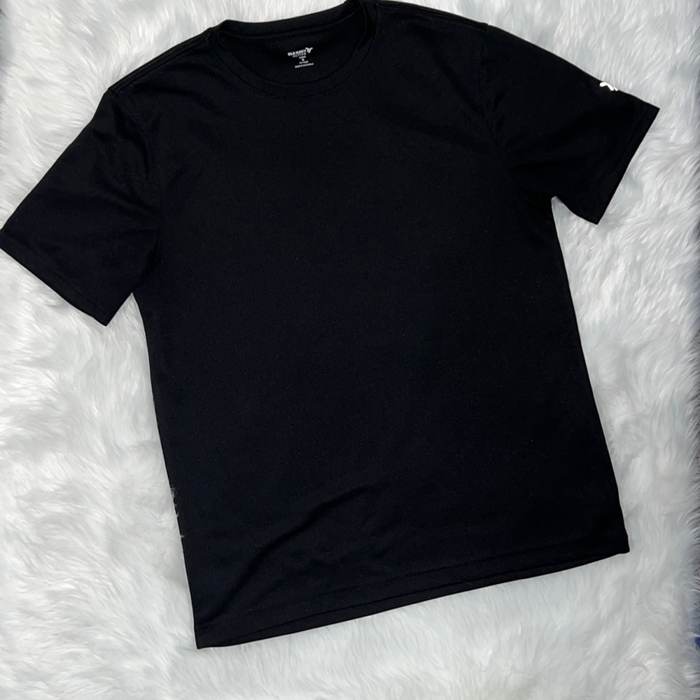 OLD NAVY ON ACTIVE black 🖤 short sleeve shirt Medium